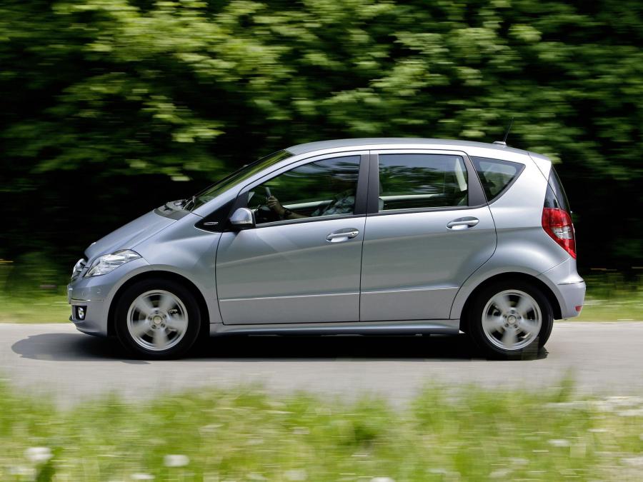  Mercedes-Benz A150 5-Door 2008 года  (фото 2 из 6)